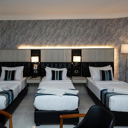 Nishan Hotel Amã Quarto foto