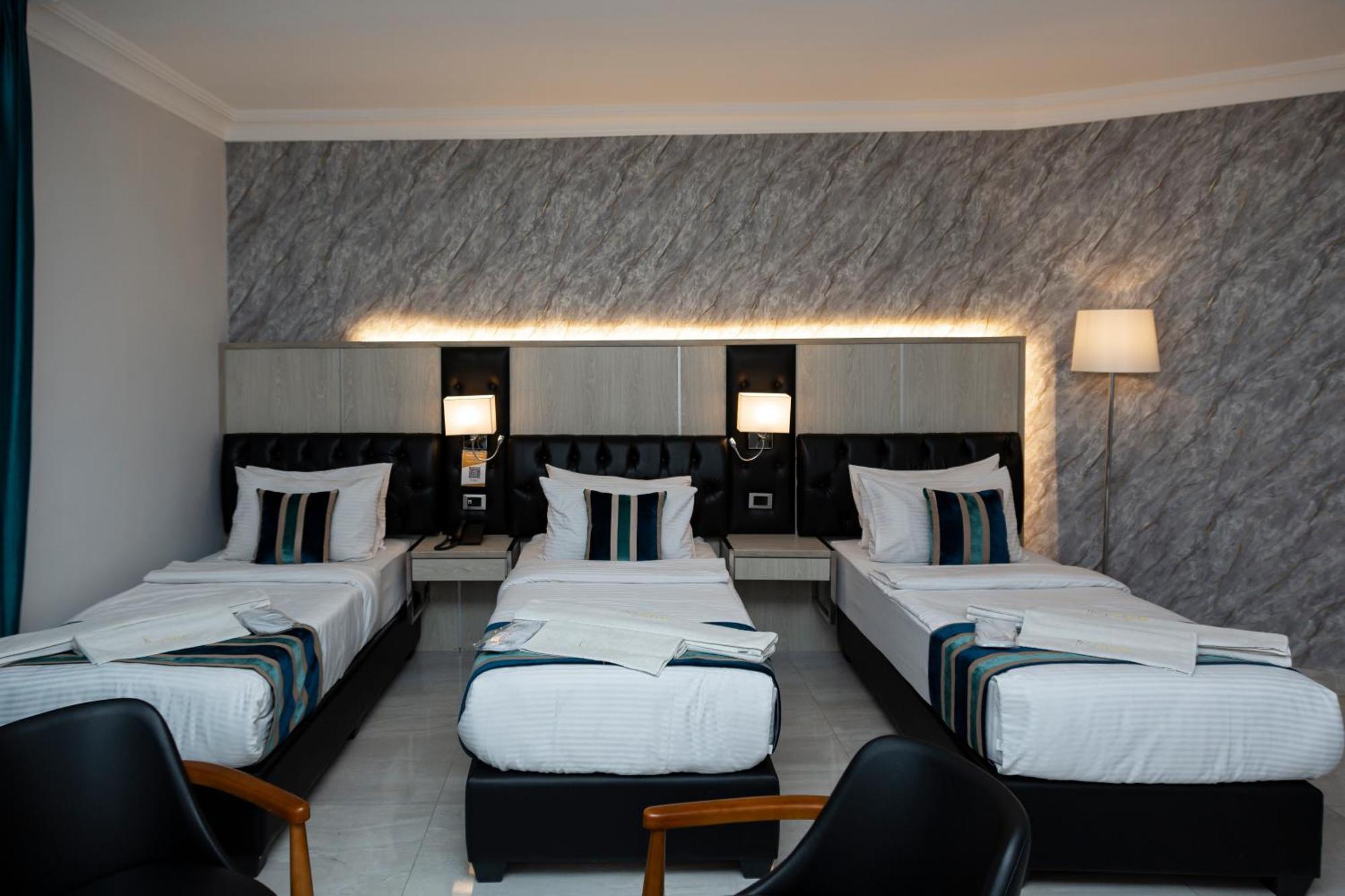 Nishan Hotel Amã Quarto foto