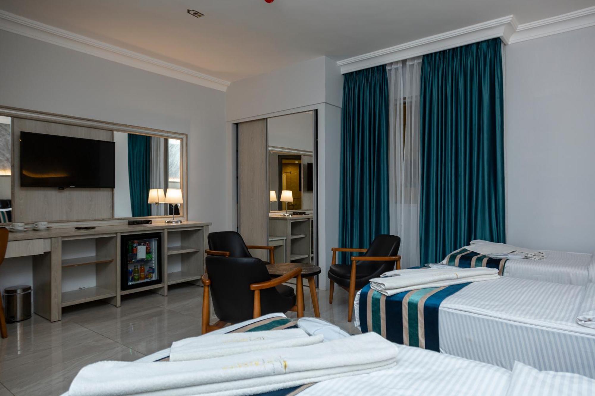Nishan Hotel Amã Quarto foto