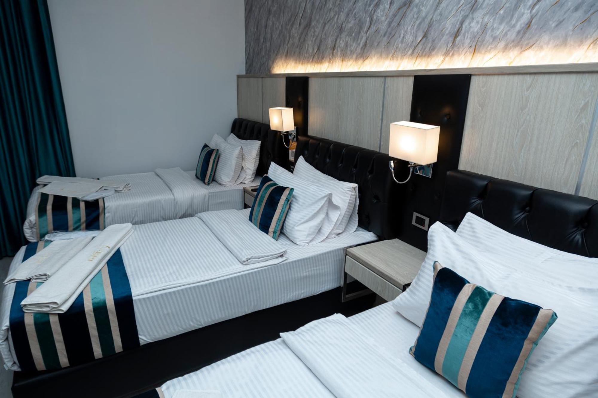 Nishan Hotel Amã Quarto foto